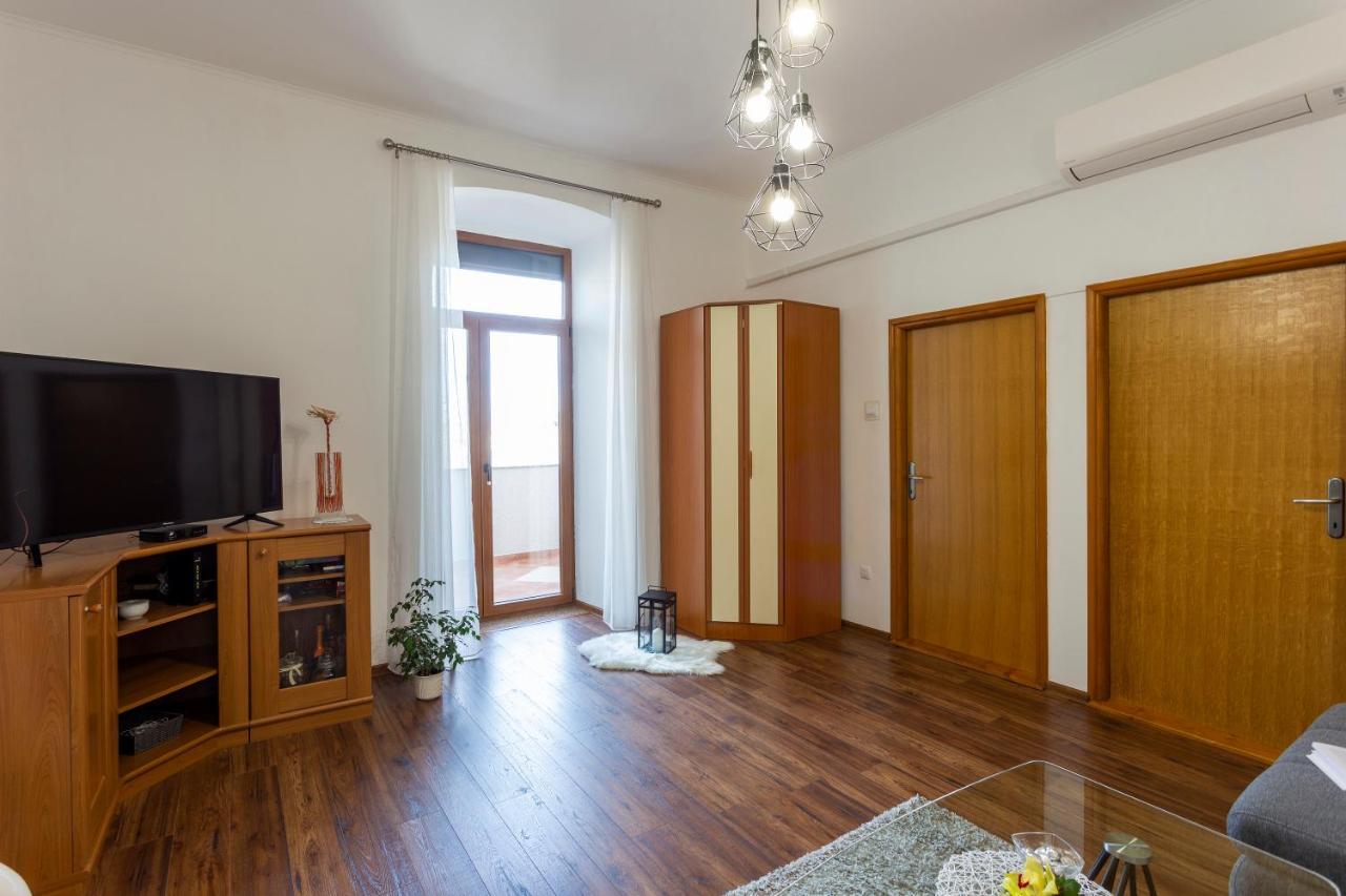 Apartman Lema Πούλα Εξωτερικό φωτογραφία